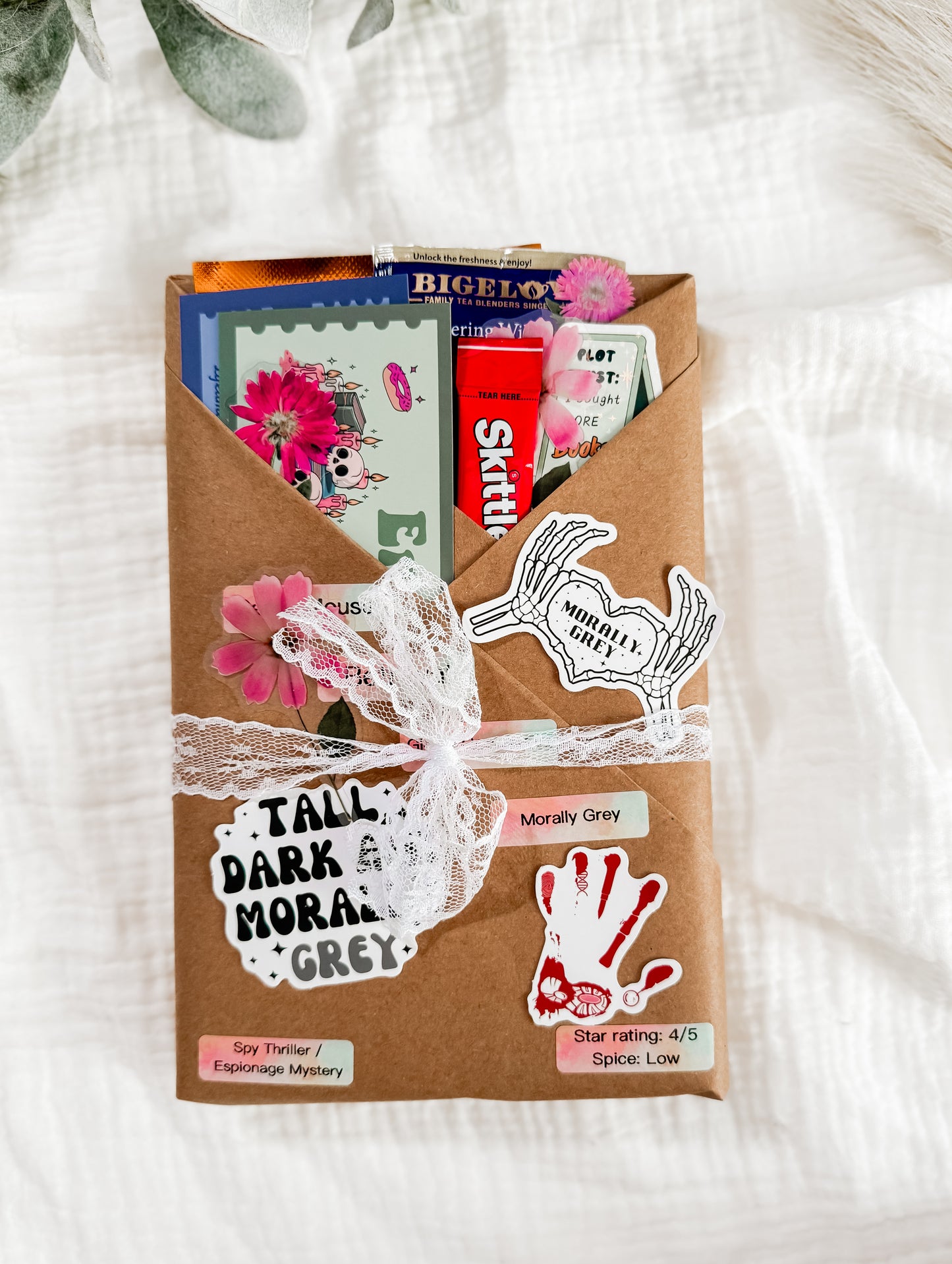 RTS Blind Date With A Book Prepackaged Surprise Gift