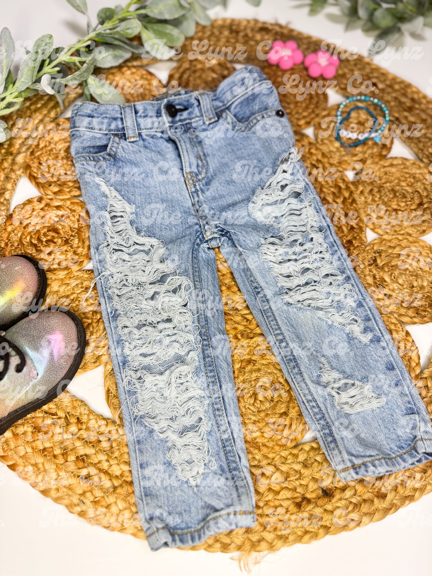 RTS 12/18M OshKosh B’Gosh Unisex Distressed Jeans