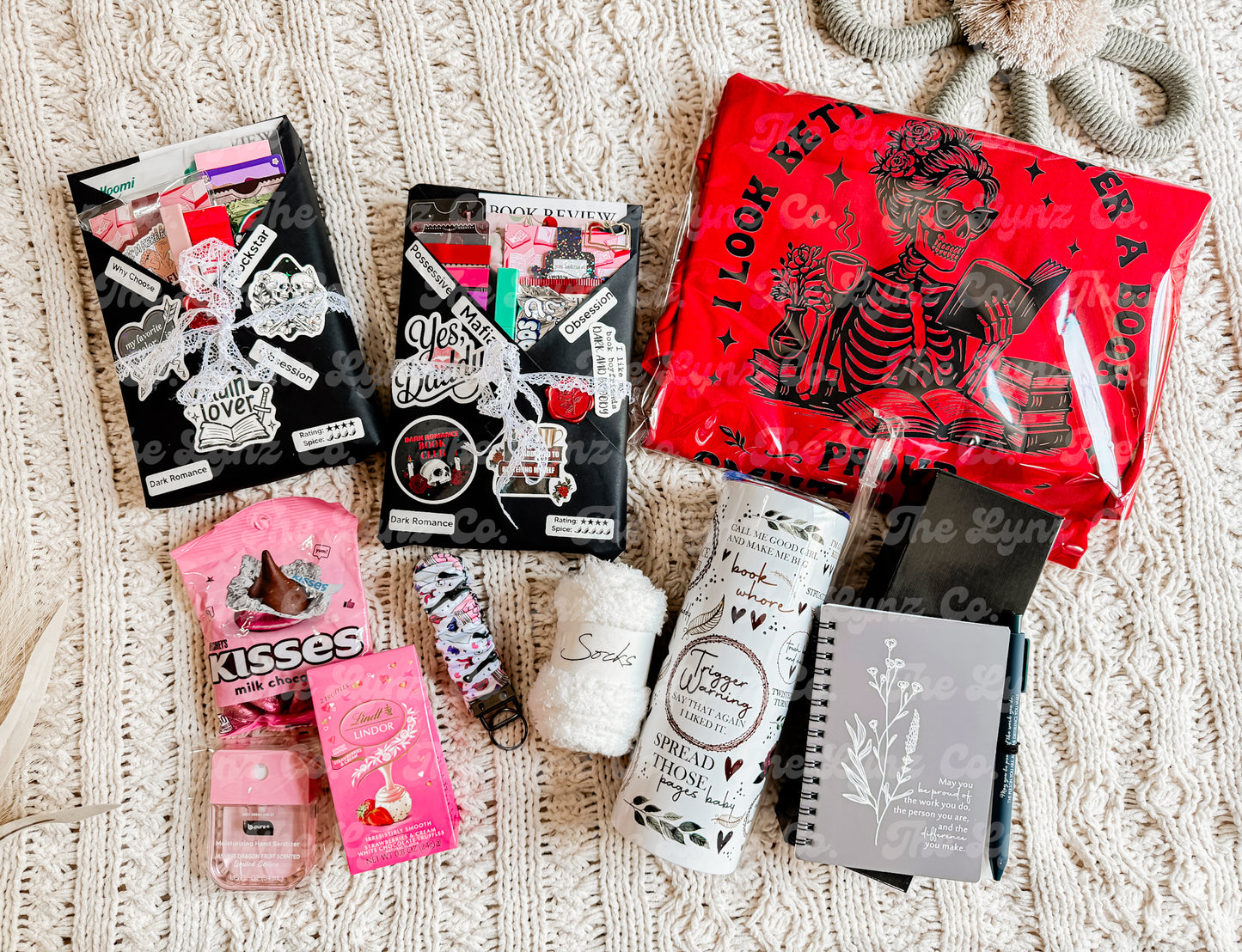 MTO The Bookish Babe Box: Adults 🌶️