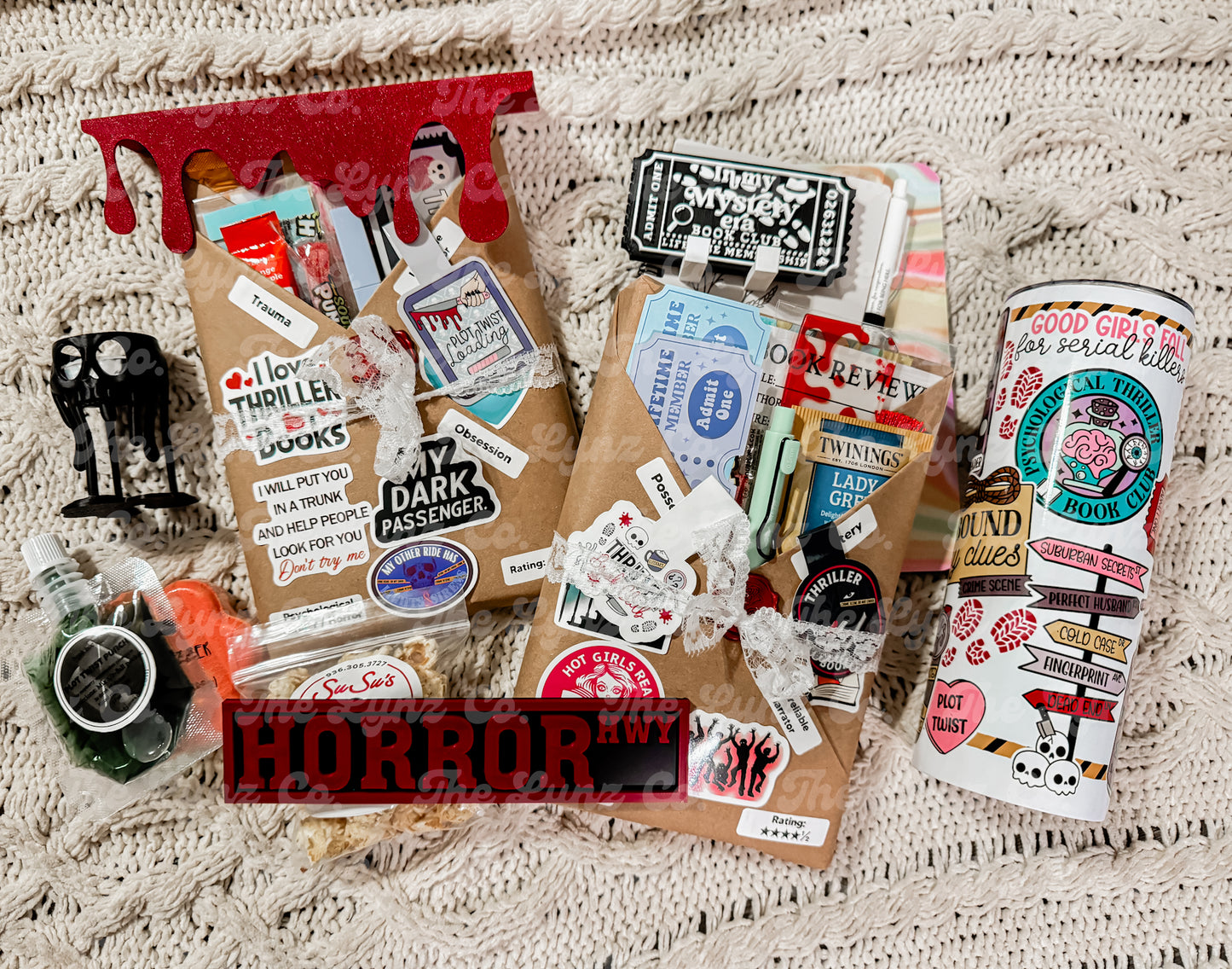 MTO The Bookish Babe Box: Adults 🌶️
