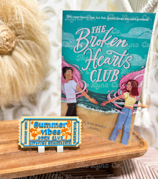 RTS Summer Vibes Book Club Ticket Shelf Decor