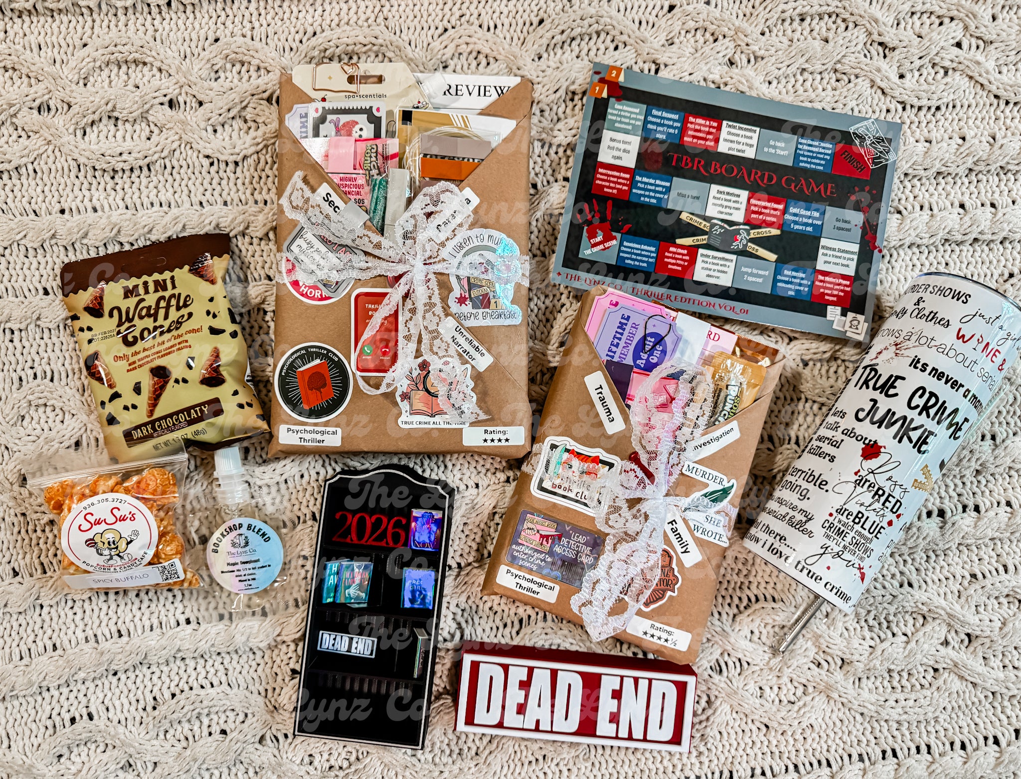 MTO The Bookish Babe Box: Adults 🌶️ – The Lynz Co.