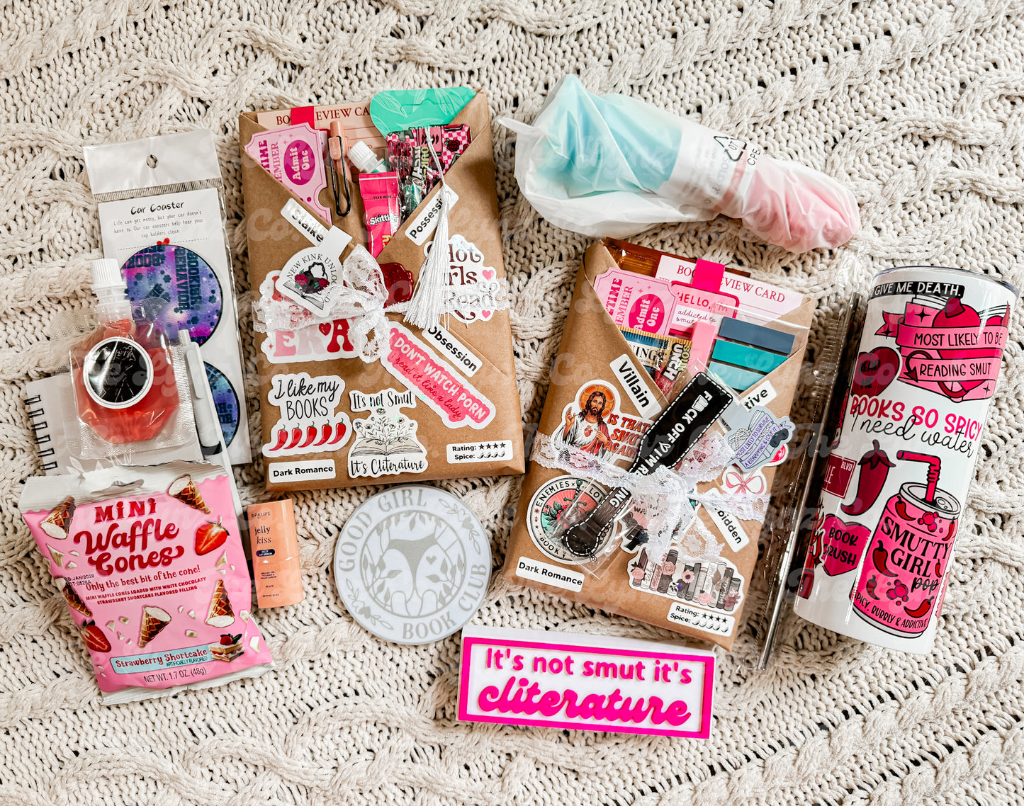 MTO The Bookish Babe Box: Adults 🌶️